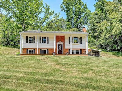 133 Kelsey Way