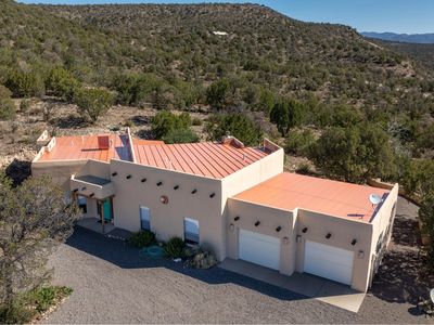 6011 Highway 152