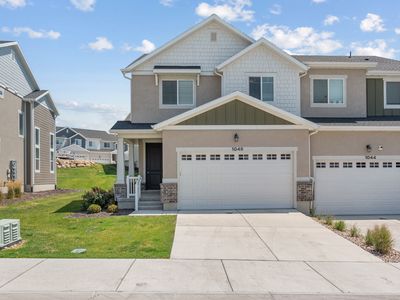 1048 N Wayne Dr