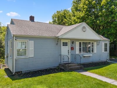 42 Woodway Dr