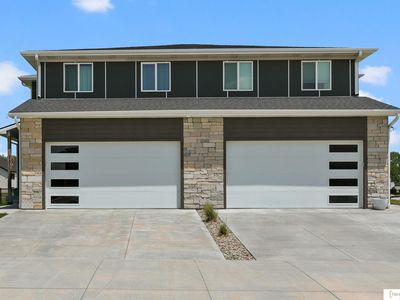 Property at 910 Titan Dr, Hickman, NE