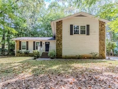 1075 Forest Heights Rd