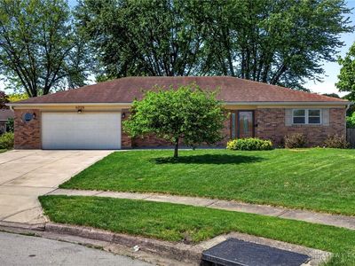 4006 Loop Dr