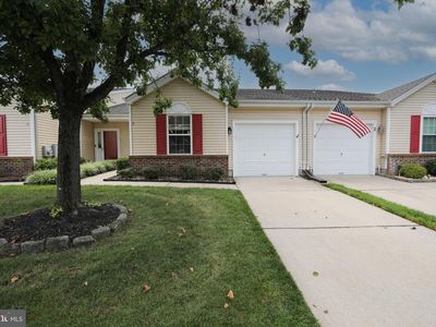 Property at 4 Clifford Dr, Mount Laurel, NJ