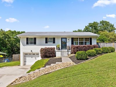 1445 Timber Hill Dr SE
