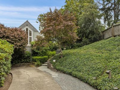 162 Bayview Drive