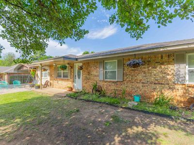 6702 S Pecan Dr