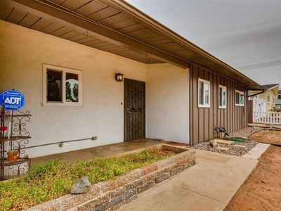 13140 Lakeshore Dr