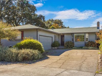 Property at 733 S Foothill Boulevard, Cloverdale, CA