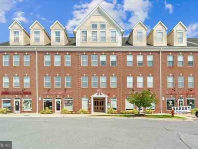603 7th St Suite 402