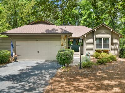 11 Pine Garden Way Dr