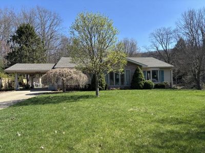 371 Pleasant Dr