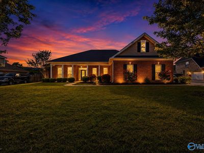 7004 Oak Creek Cir SE