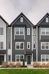 700 N Dupont Ave #329