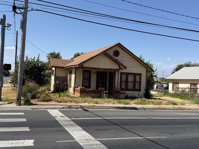 916 Chihuahua St