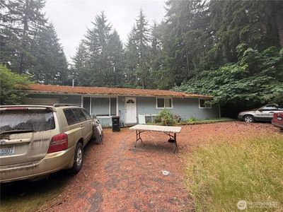 7637 Kittiwake Drive SE