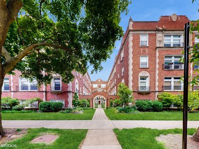 1546 W Sherwin Ave APT 2N