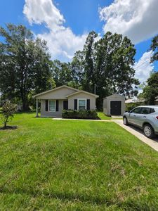 1403 W Virginia St