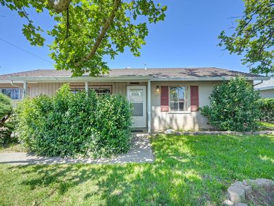 627 Alamos Ave