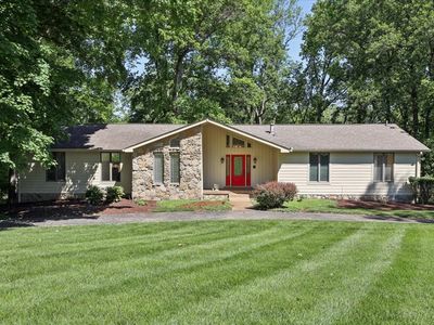 105 Applewood Ct
