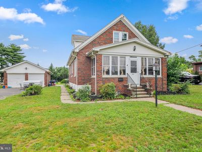 1243 Hornberger Ave