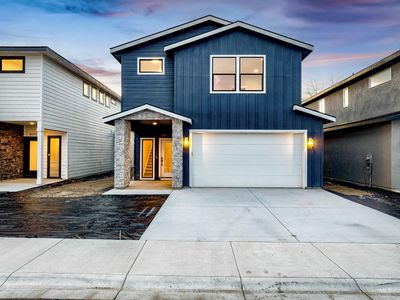 8173 N Breezy Ave