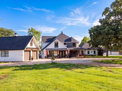 305 Oak Wood Rd