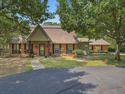 1806 Carriage Estates Rd