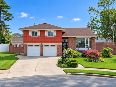 919 Park Court