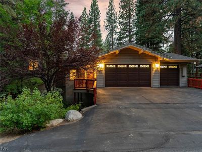 577 Silvertip Dr