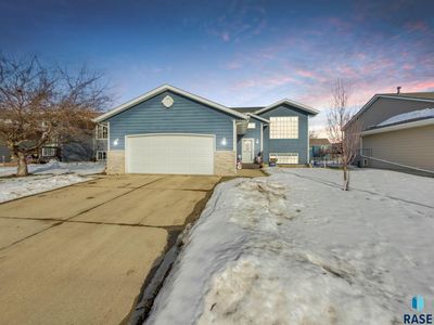 Property at 7420 W Luke Dr, Sioux Falls, SD