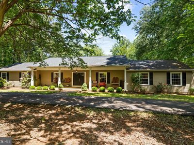 Property at 7281 Forrest Rd, Warrenton, VA