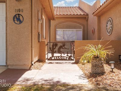 1100 Mohave Dr