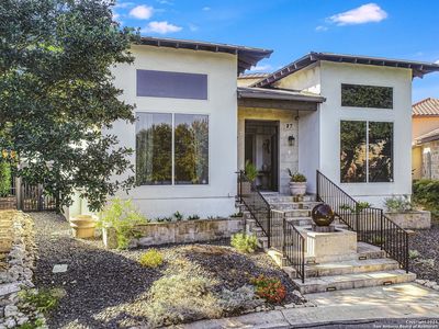 17 Aston Glen