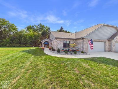 2323 Mimosa Ln