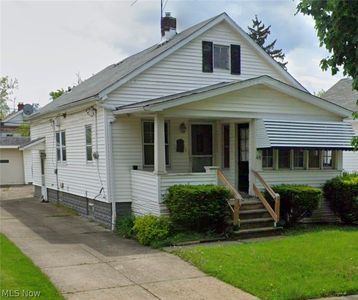 48 Best St