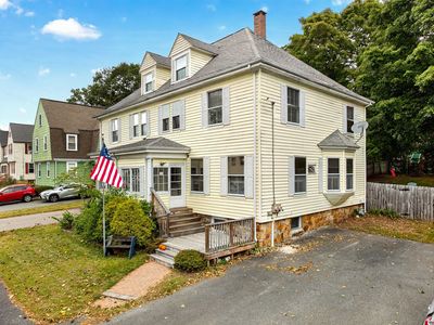 18 Bancroft Park #18