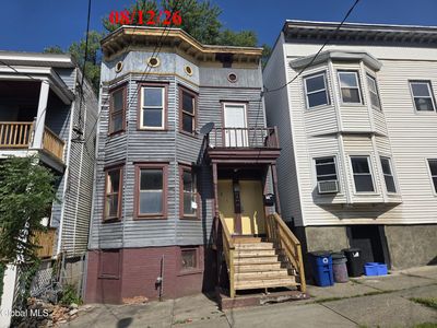 67 Lark Street