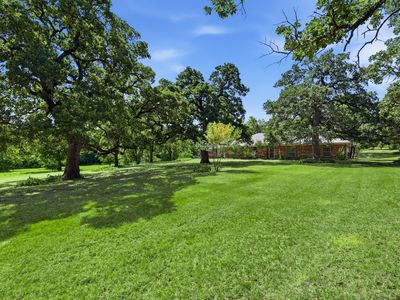 Property at 101 Colonial Pkwy, Burleson, TX