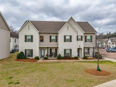 332 Paul T Cir