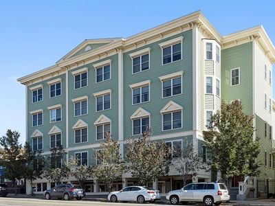 426 Main St Unit 205