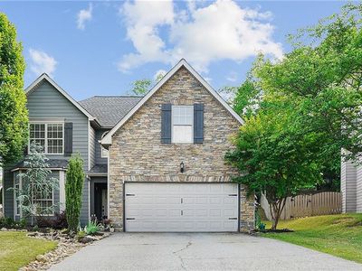 375 Fairpointe Pl