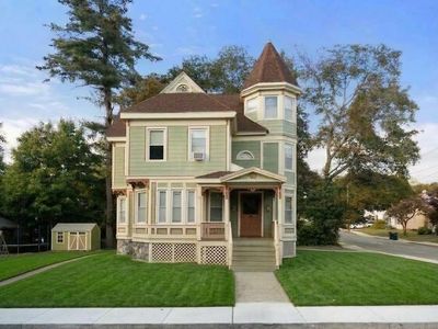 56 Warren Ave