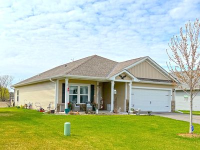 Property at 501 Valley Dr W, Annandale, MN