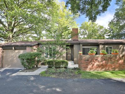 160 Glen Cir