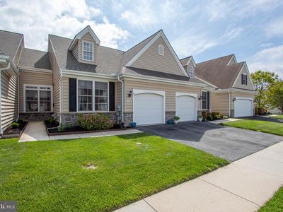 594 Sorrell Cir