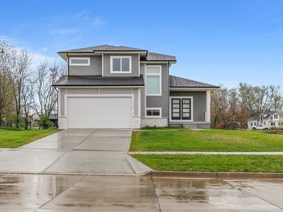 718 Fountain View Dr