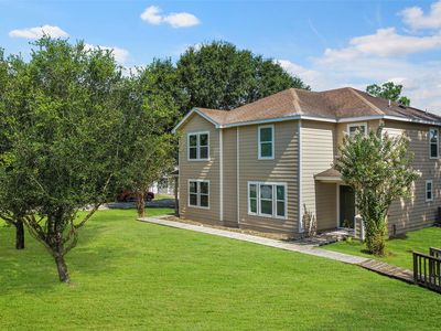 1123 Runneburg Rd