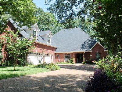 121 Dogwood Lakes Cir