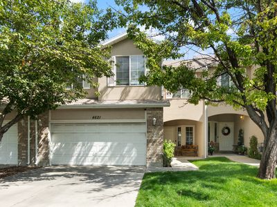 4621 S Valley Haven Ct